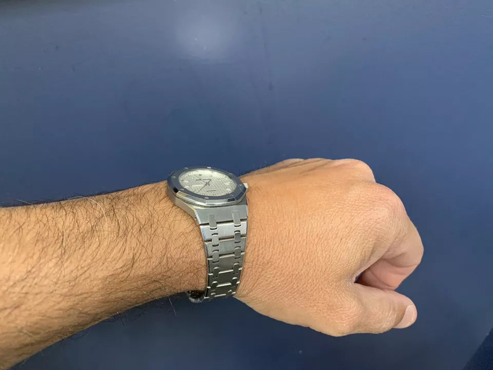 Audemars Piguet Royal Oak Stainless Steel 36mm Automatic Original Box & Papers