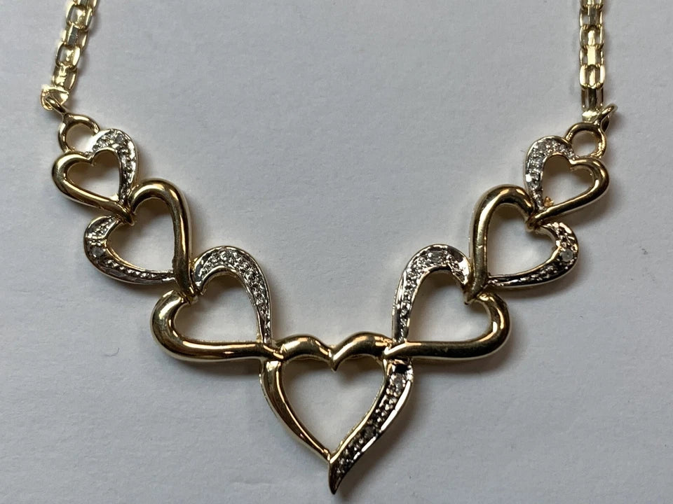 Modern 10k Gold & Natural Diamond 6.2 gram 17.5" inch Heart Necklace