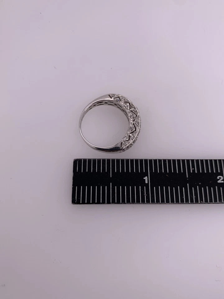 Modern Gold Engagement Band 1.25 Carat Natural Colorless Diamond Cocktail Ring