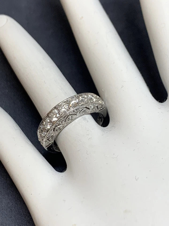 Modern Gold Engagement Band 1.25 Carat Natural Colorless Diamond Cocktail Ring