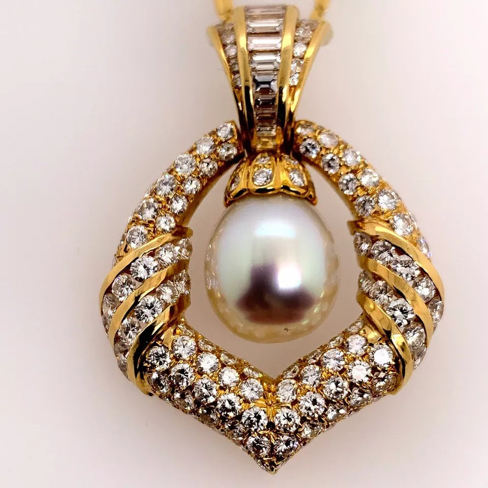 Retro Gold Necklace 7.5 Carat Natural Round Colorless Diamond & Pearl Circa 1950