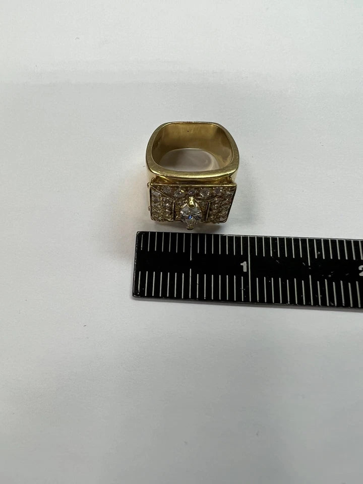 Retro Gold Mens 1.67 Carat Natural Marquise and Round Diamond Cocktail Ring 1970