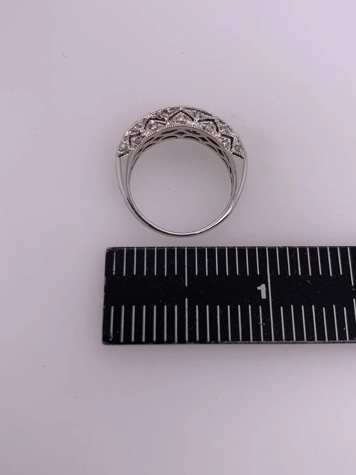 Modern Gold Engagement Band 1.25 Carat Natural Colorless Diamond Cocktail Ring