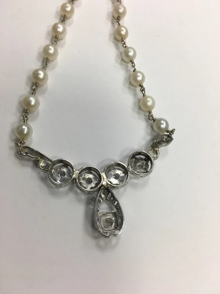 Retro Gold Necklace Natural 1 Carat Round Diamond & Pearl Gem Stone Circa 1970