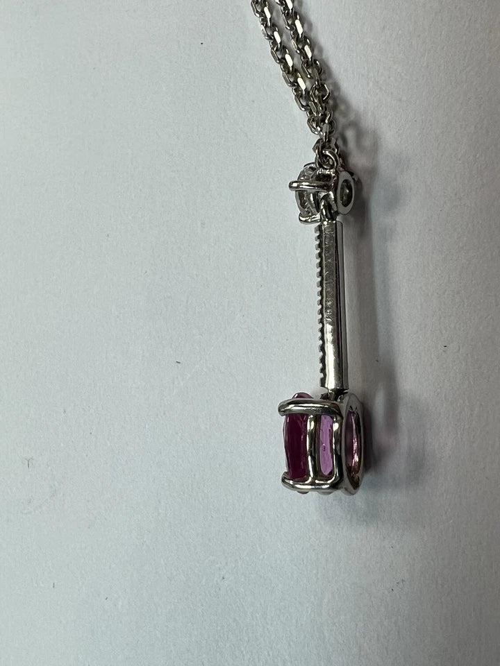 Modern Gold 1.15 Carat Natural Oval Pink Sapphire Gem Stone and Diamond Pendant