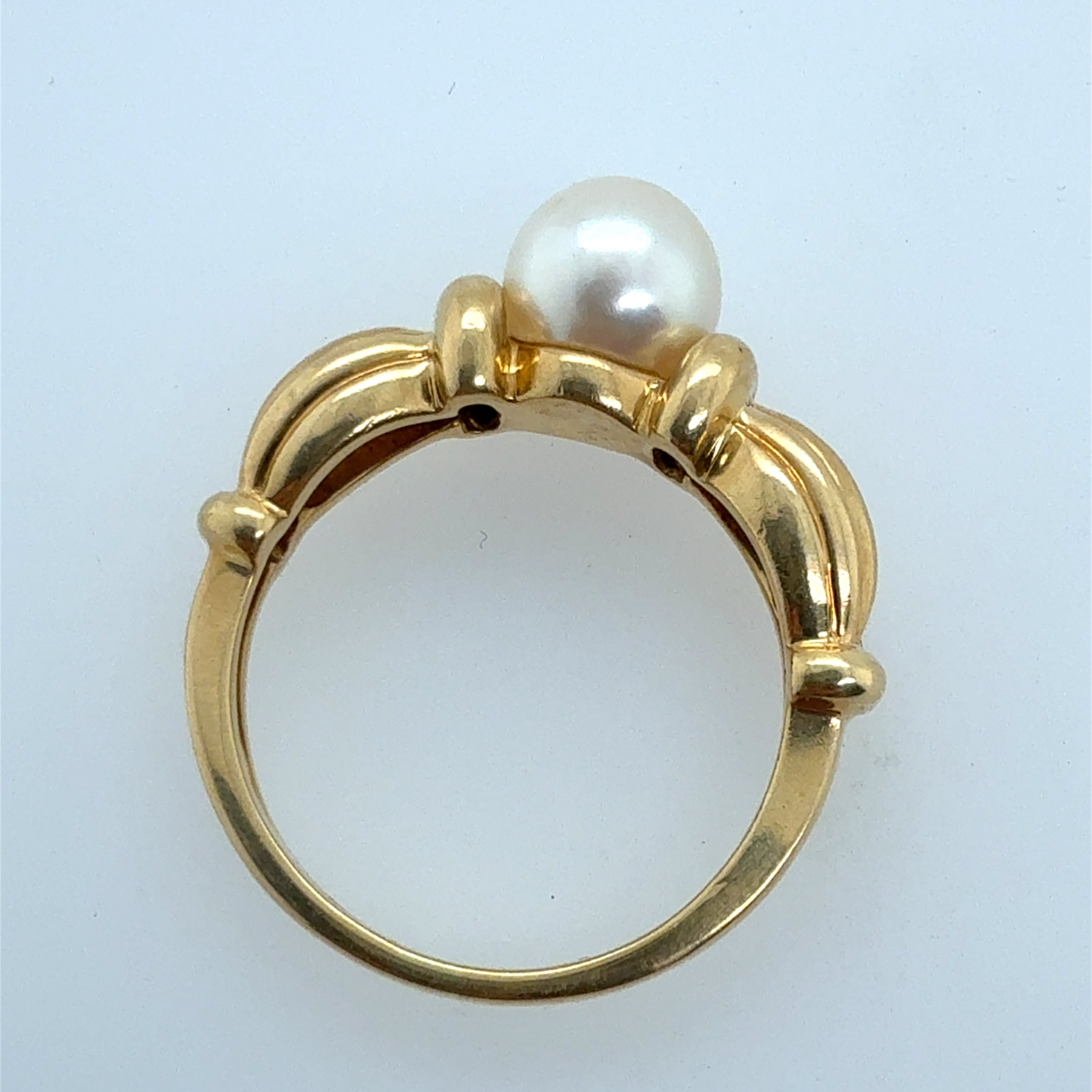 Retro Yellow Gold 7 mm South Sea Cultured Pearl Statement Ring Circa 1980
