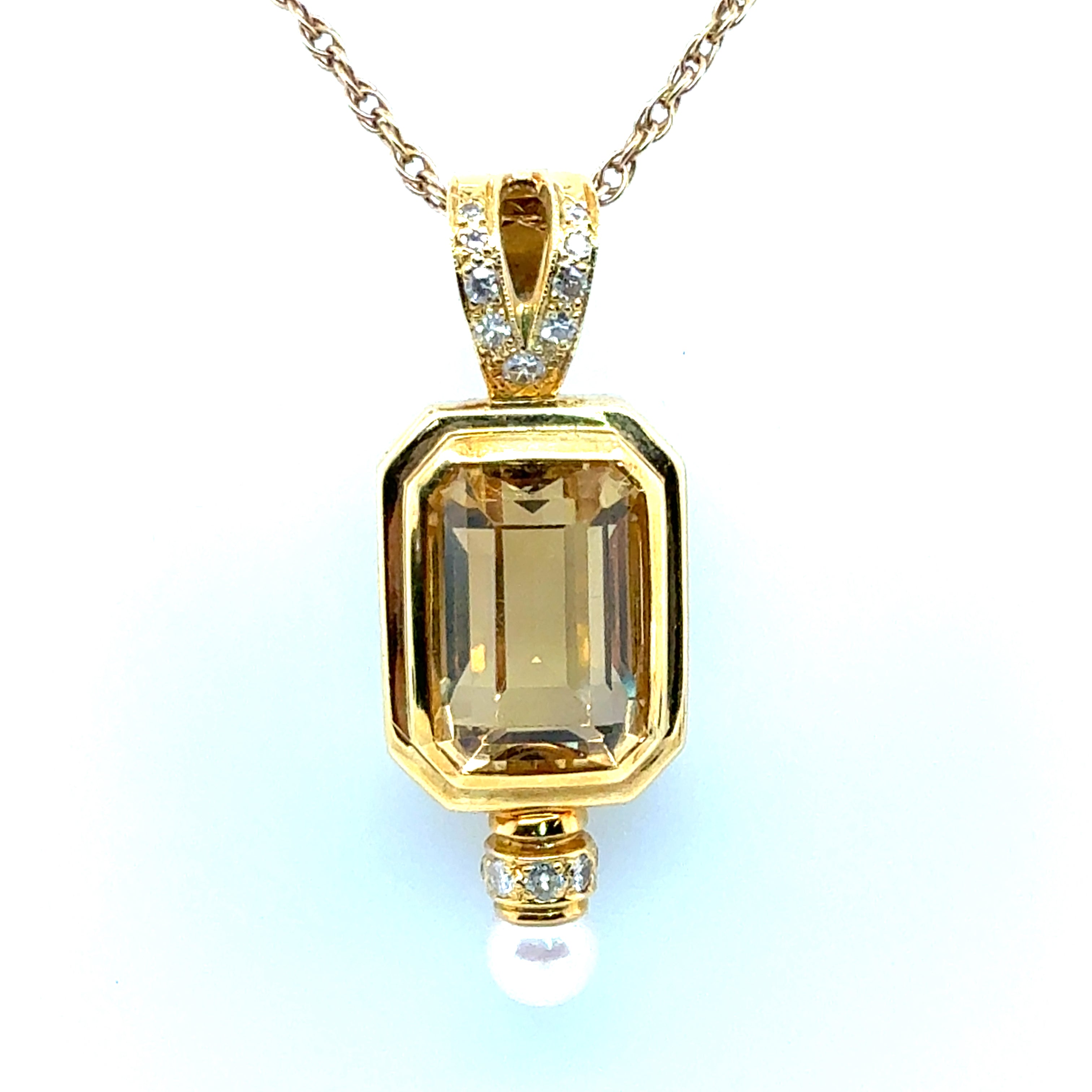 Retro Yellow Gold Natural Citrine Quartz & Diamond Statement Pendant Circa 1990
