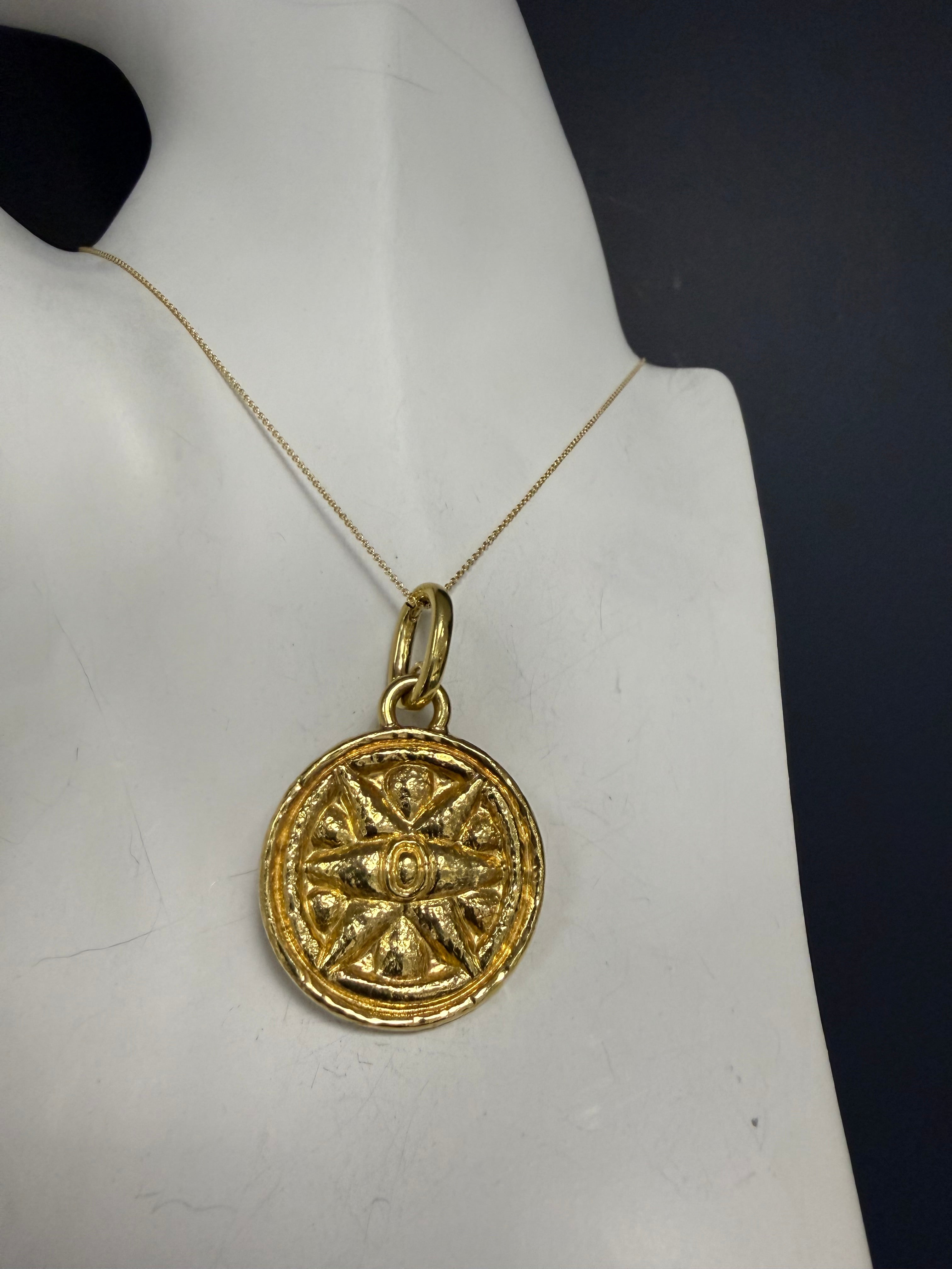 Retro Yellow Gold Six-Point Circular Sun Medallion Pendant Circa 1990