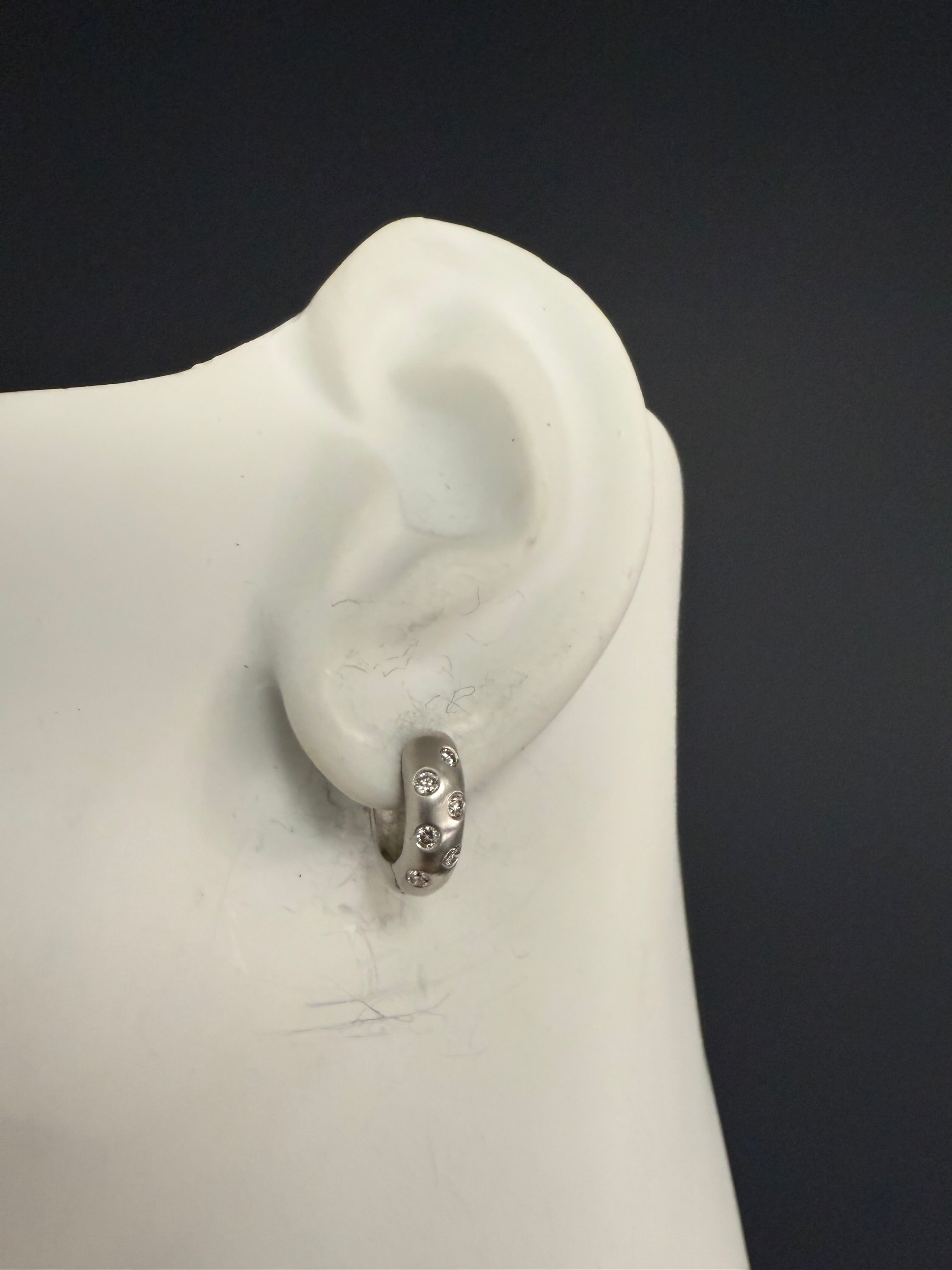 Modern White Gold Satin 0.30 Carat Natural Colorless Diamond Huggie Earrings