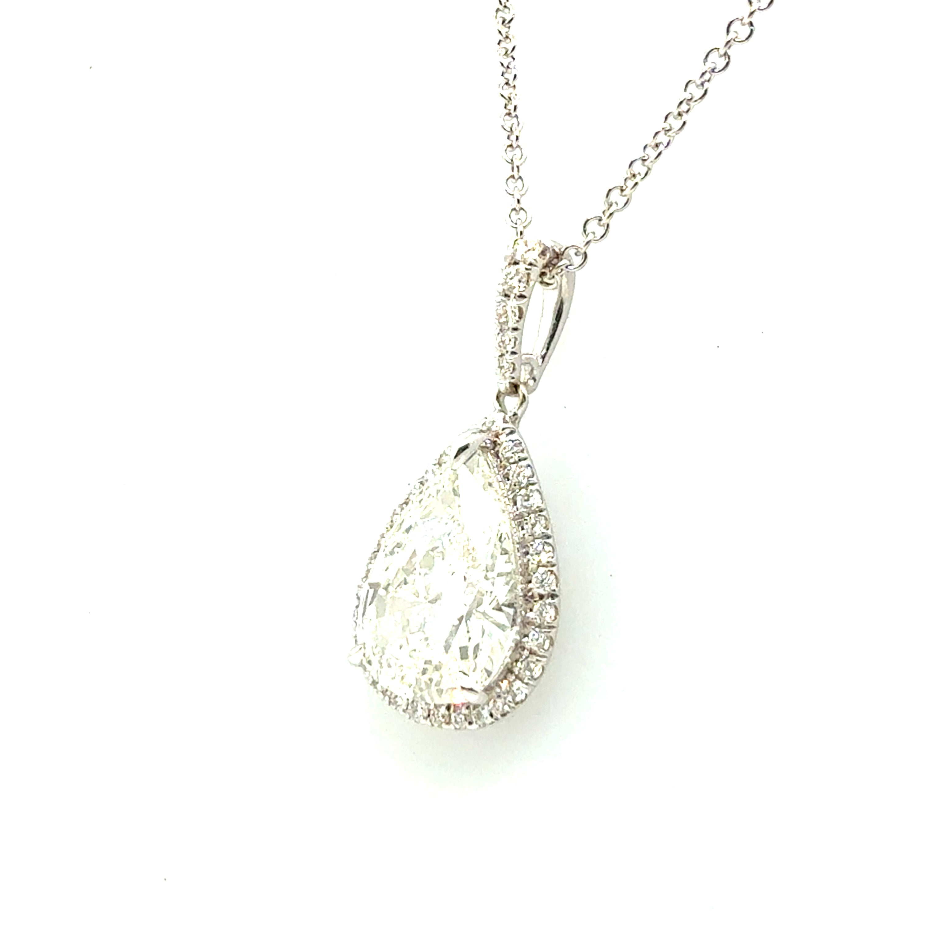 Modern Gold 2.55 Carat Certified Natural Pear Shape H VS2 Diamond Drop Pendant
