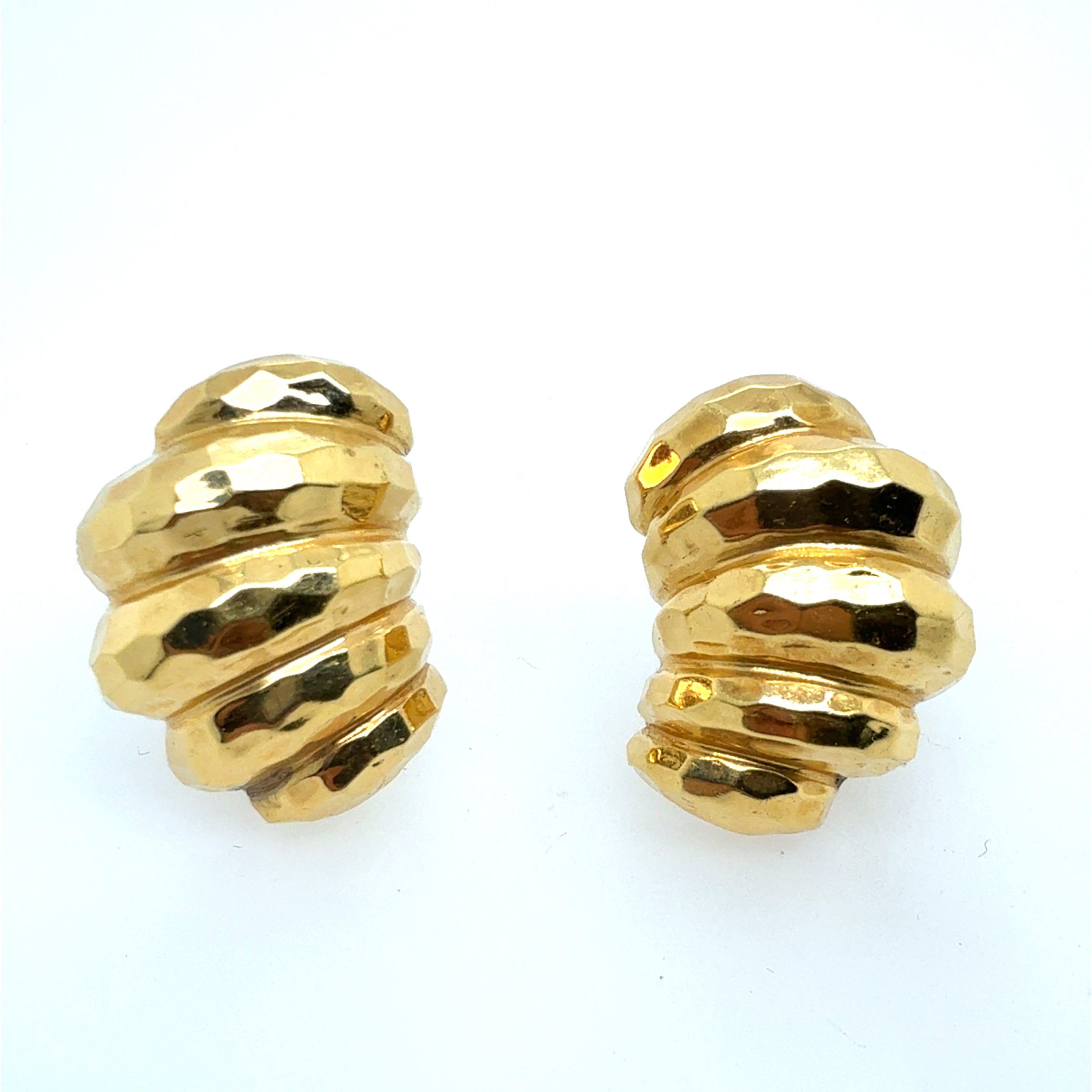 Retro 18K Yellow Gold Hammered Shrimp Style Lever Back Earrings 1990s