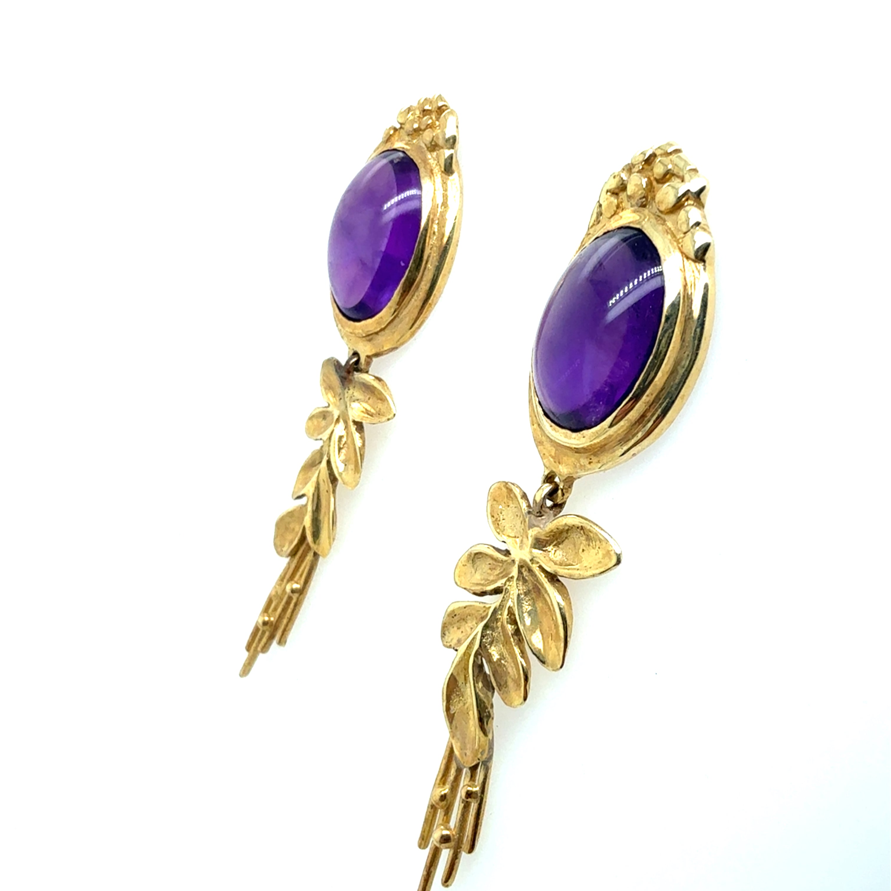 Retro Yellow Gold Oval Cabochon Purple Amethyst Drop Earrings Circa 1970