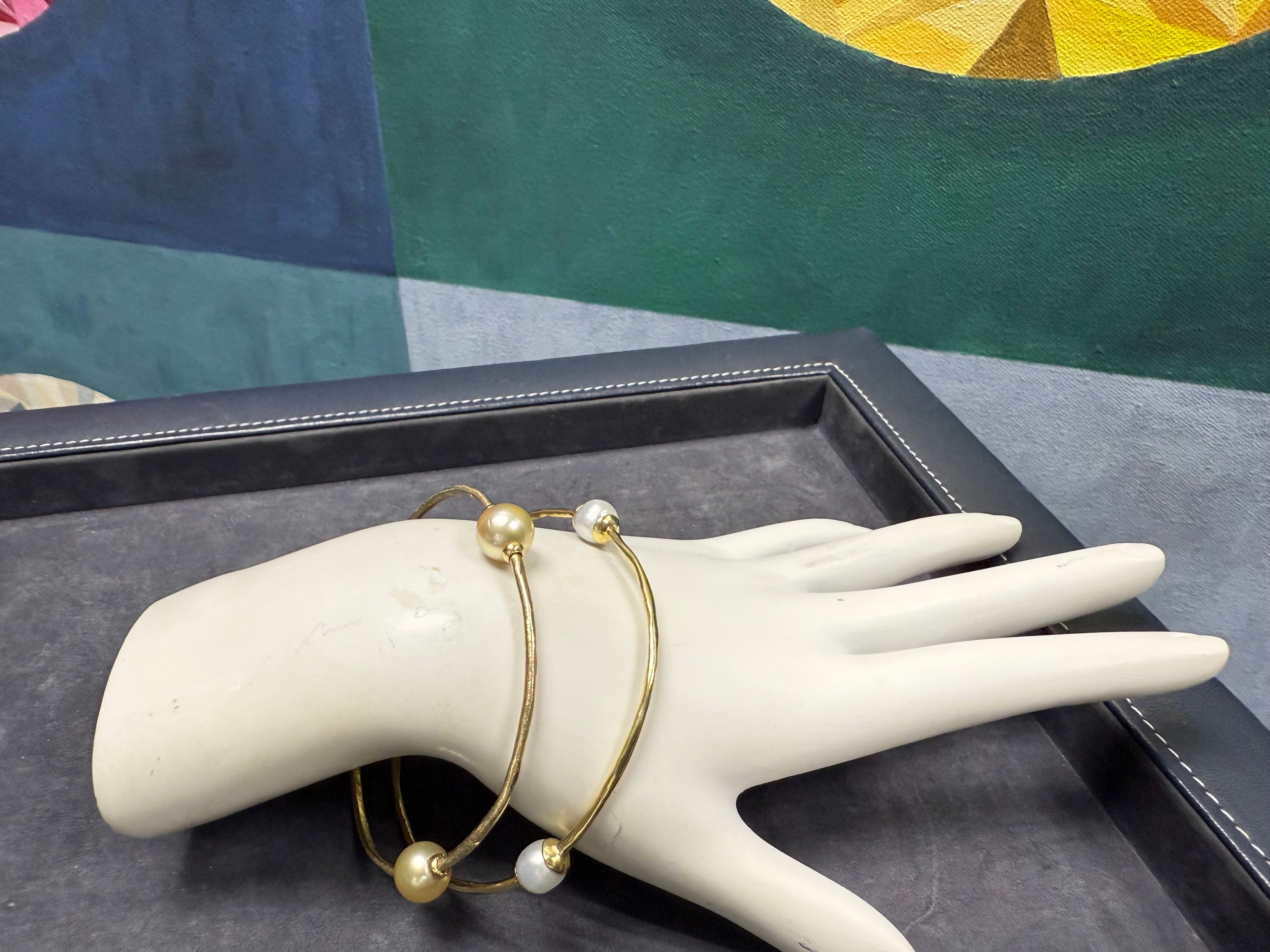 Retro Ippolita Yellow Gold South Sea Pearl Bangle Bracelet Made in Italy