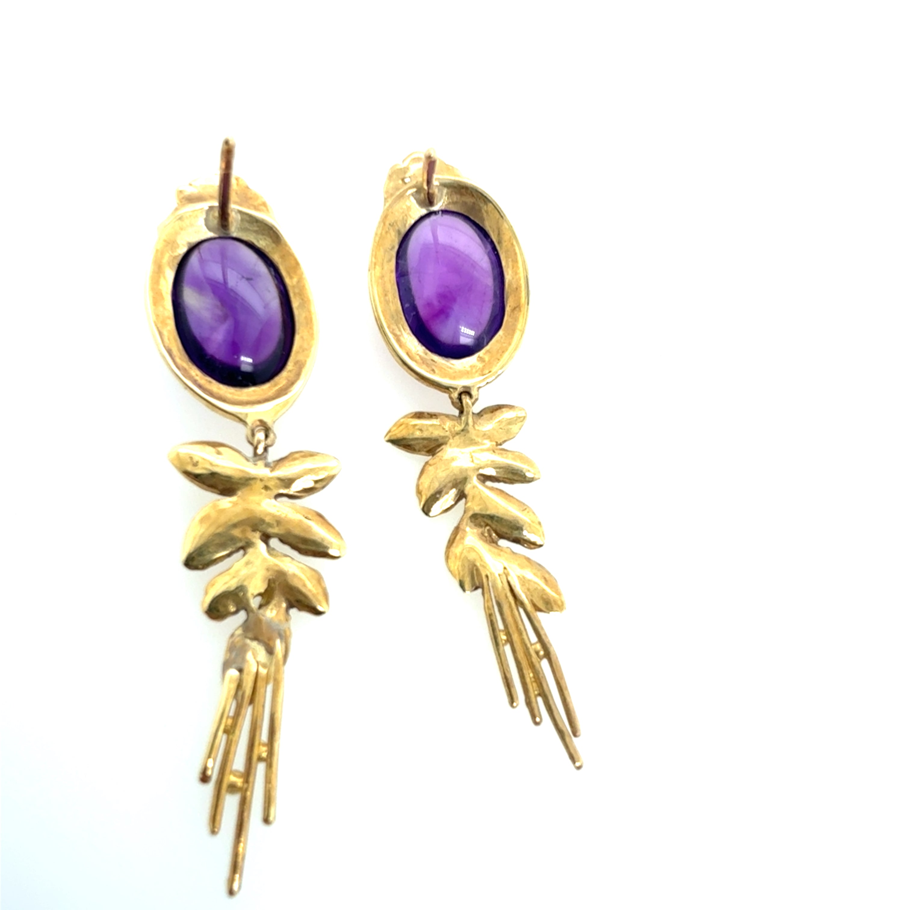 Retro Yellow Gold Oval Cabochon Purple Amethyst Drop Earrings Circa 1970