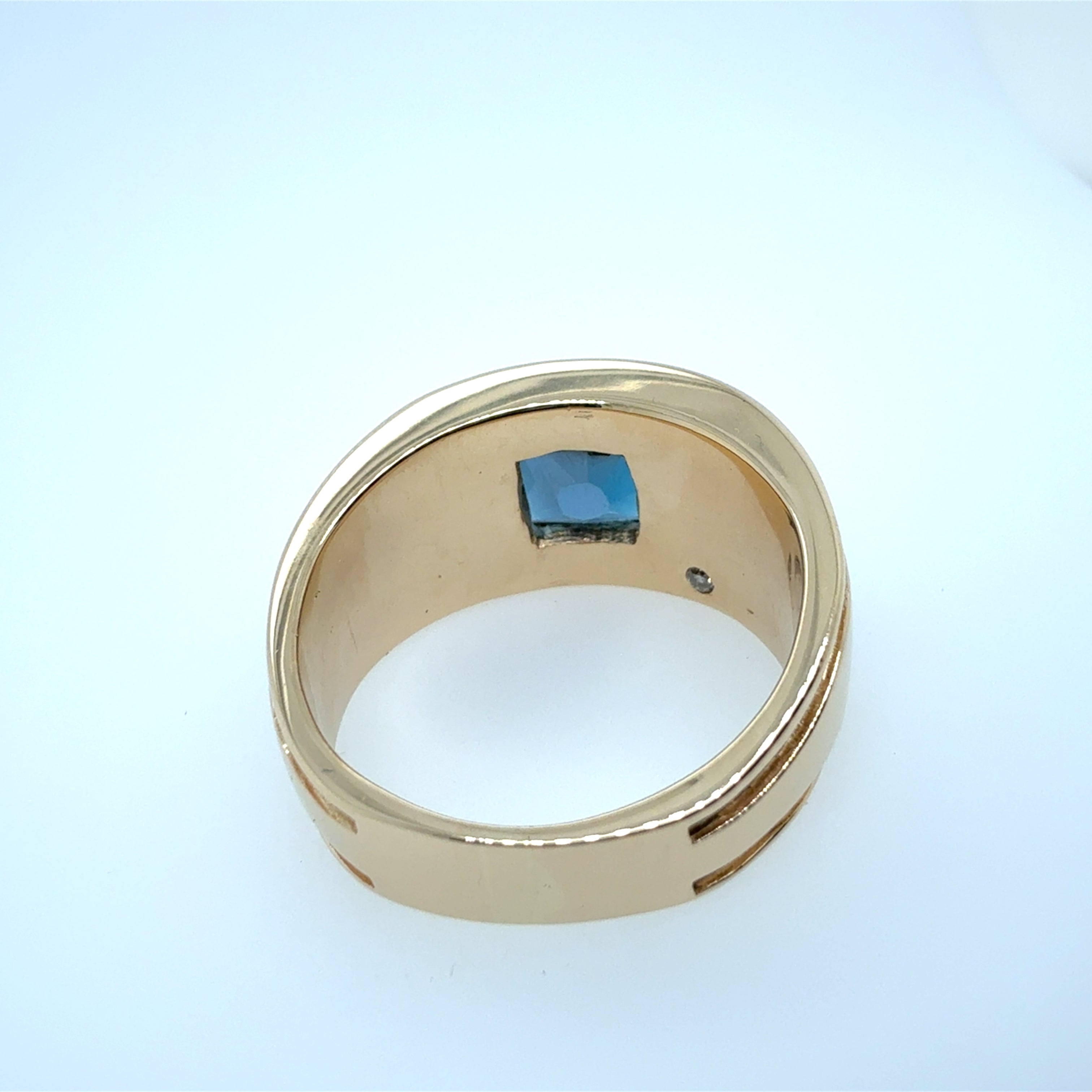 Retro Gold Natural London Blue Topaz & Diamond Mens Ring Circa 1980