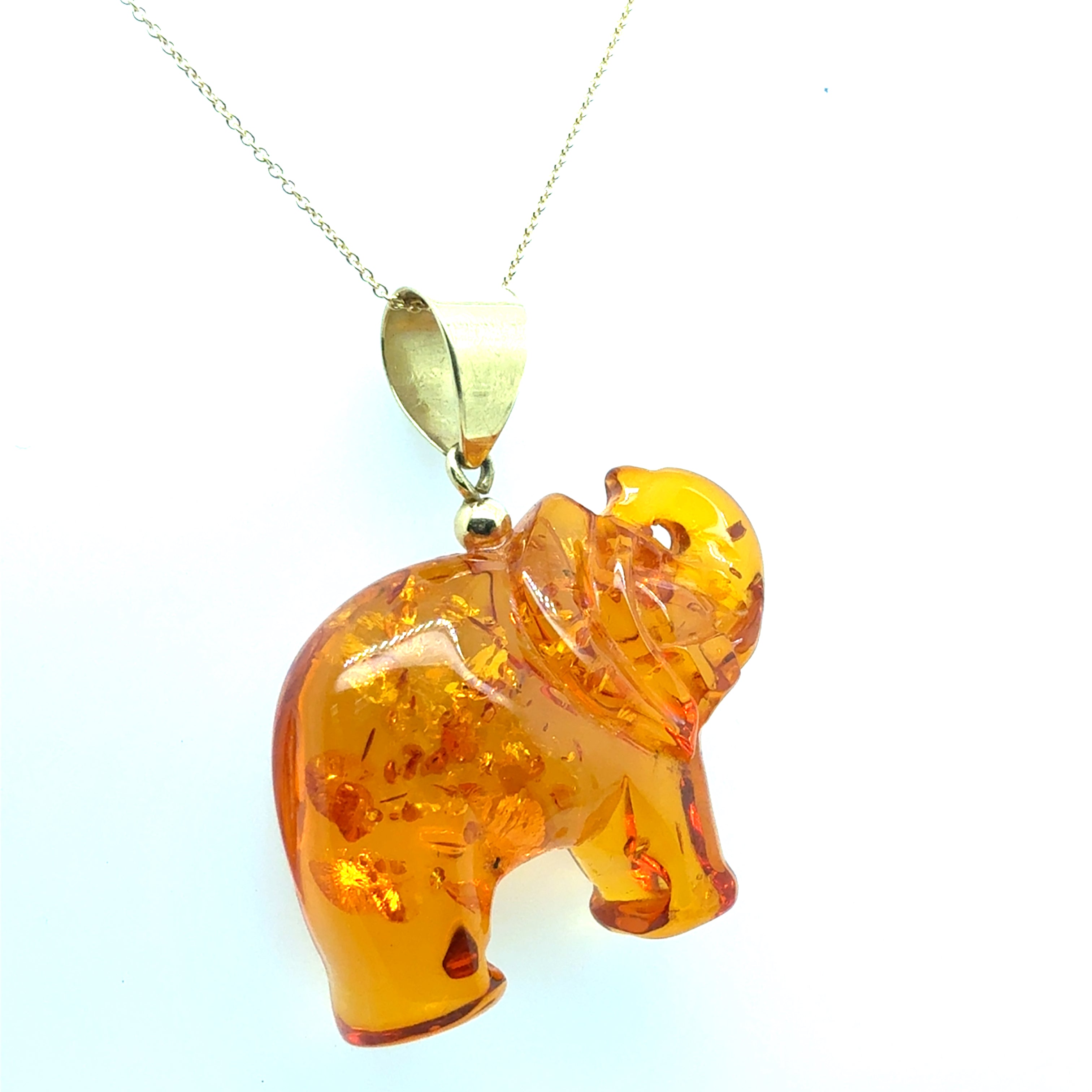 Retro Yellow Gold Elephant Amber Pendant Statement Circa 1980