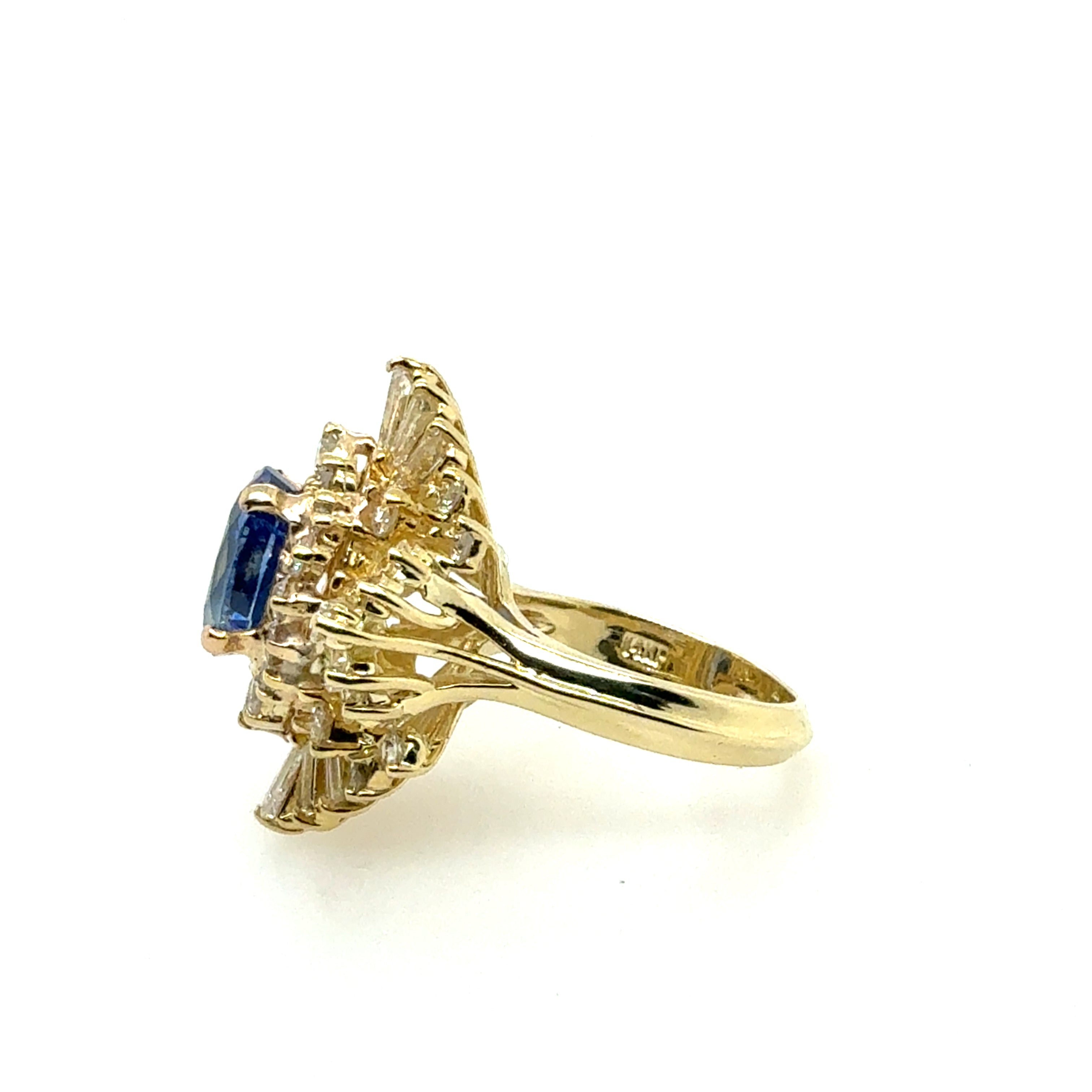 Retro Gold 4.75 Carat Natural Blue Sapphire & Diamond Ballerina Ring Circa 1970