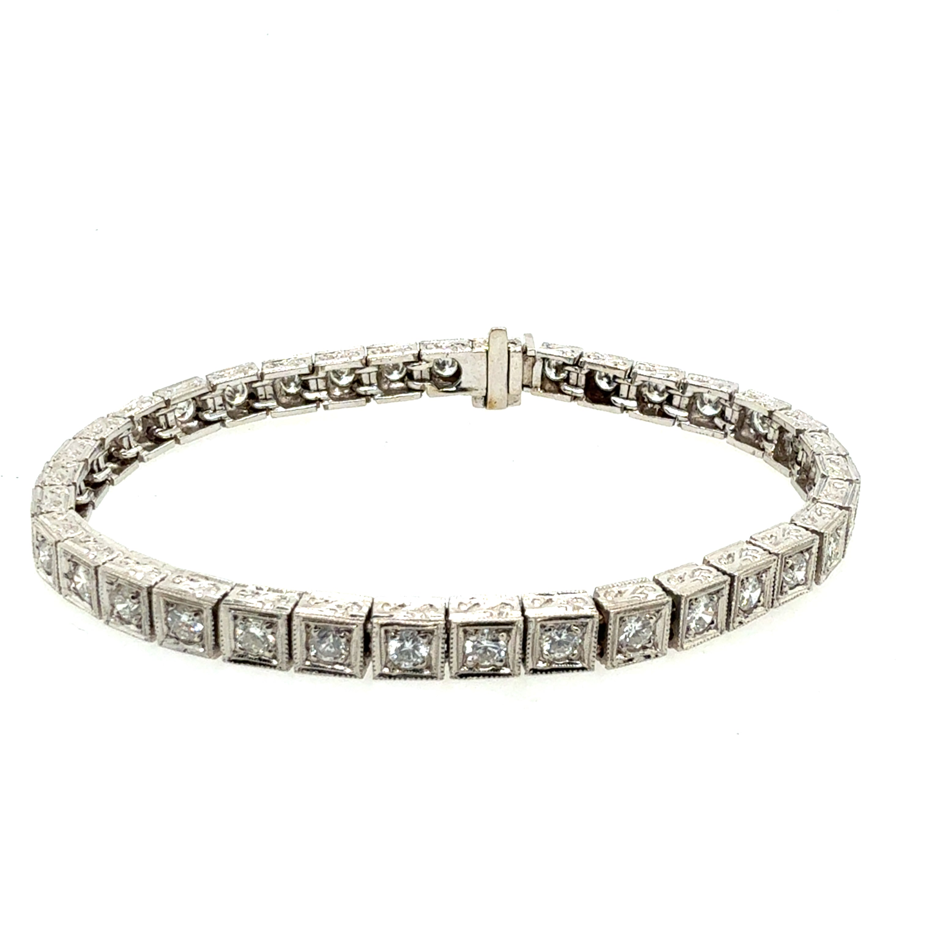 Retro Gold 3.25 Carat Natural Colorless Diamond Engraved Box Bracelet 1990