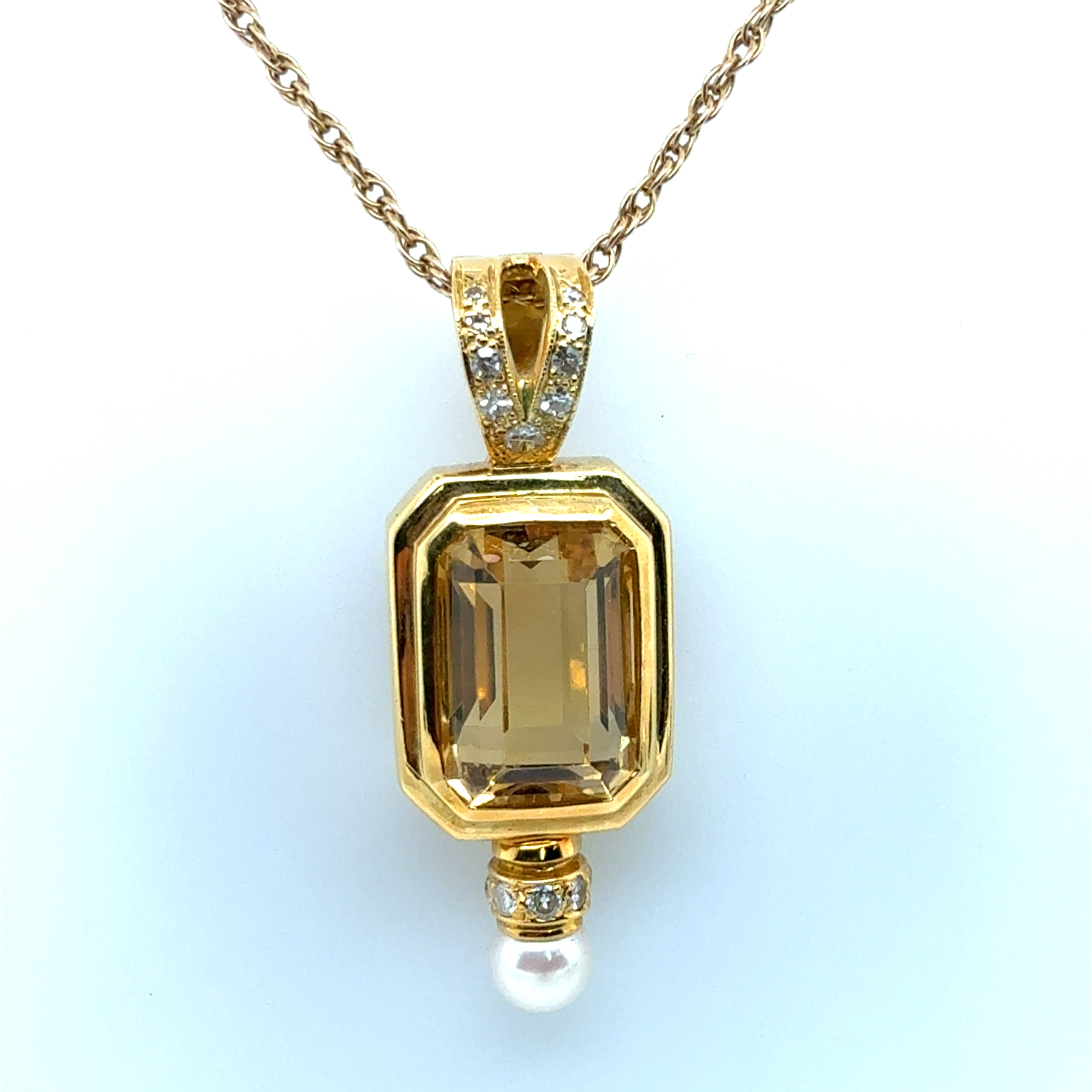 Retro Yellow Gold Natural Citrine Quartz & Diamond Statement Pendant Circa 1990