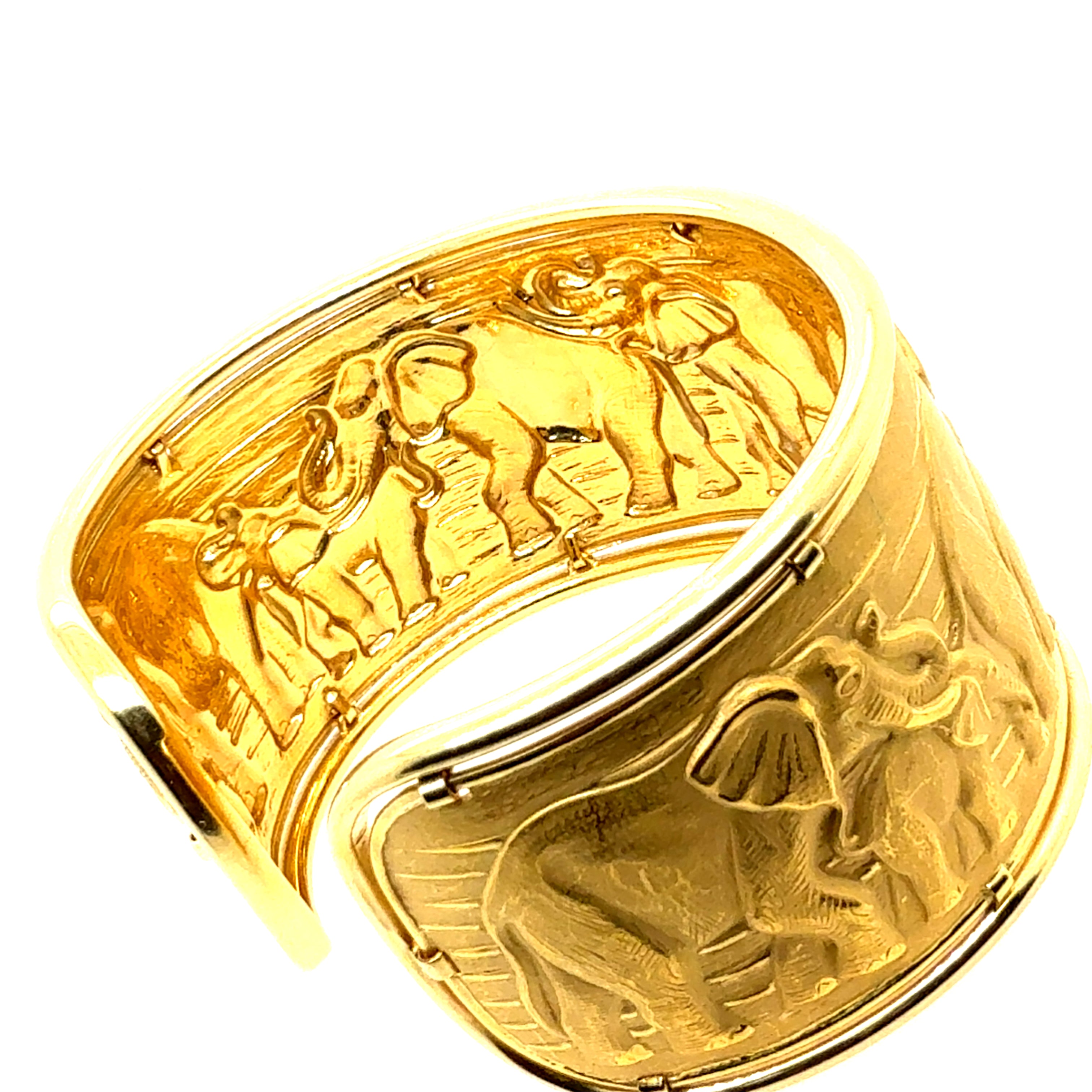 Retro Gold Signed Carrera y Carrera Elephant Repousse Cuff Bangle