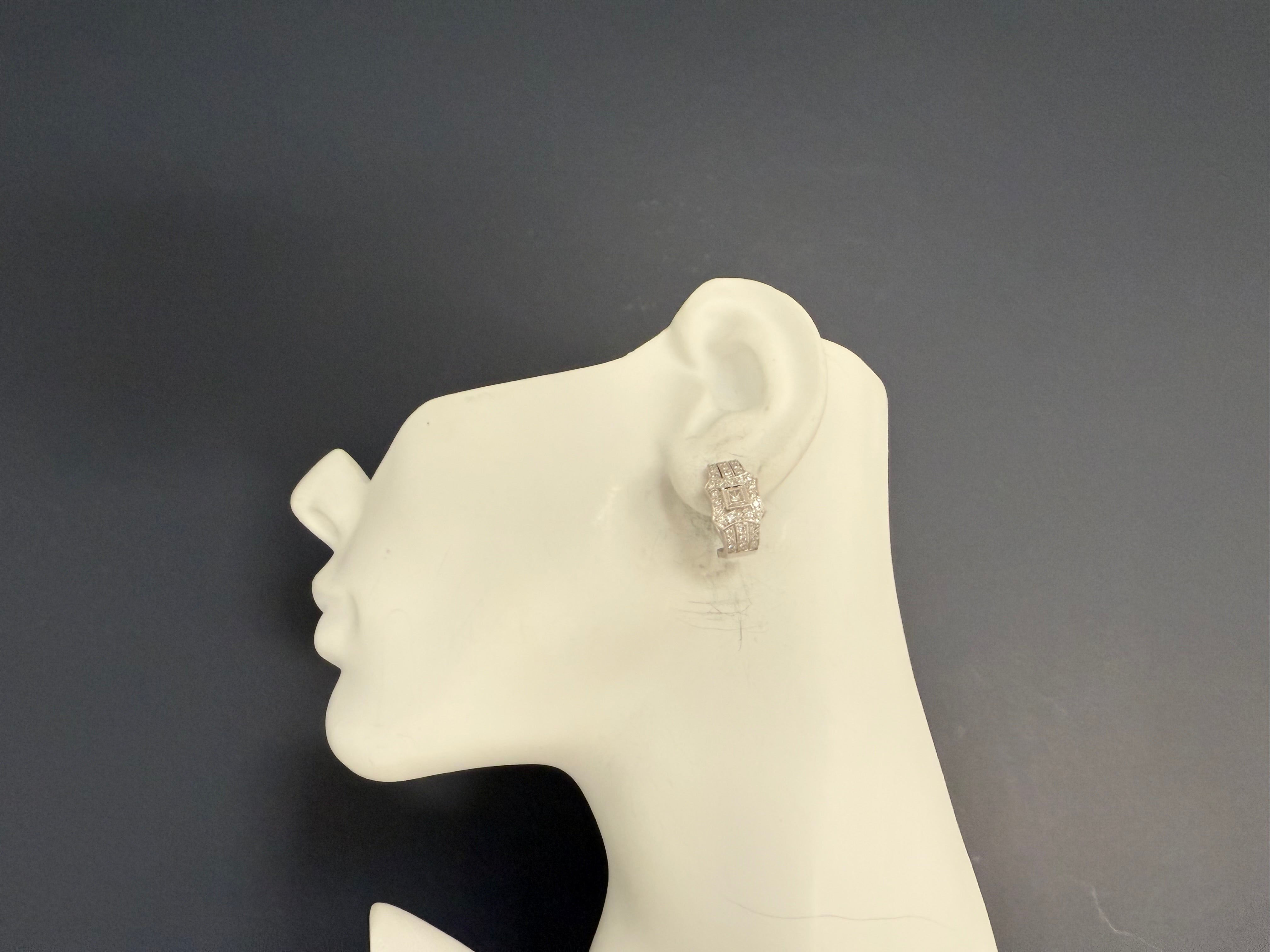 Modern 18K White Gold 1.25 Carat Natural Colorless Diamond Clip Earrings