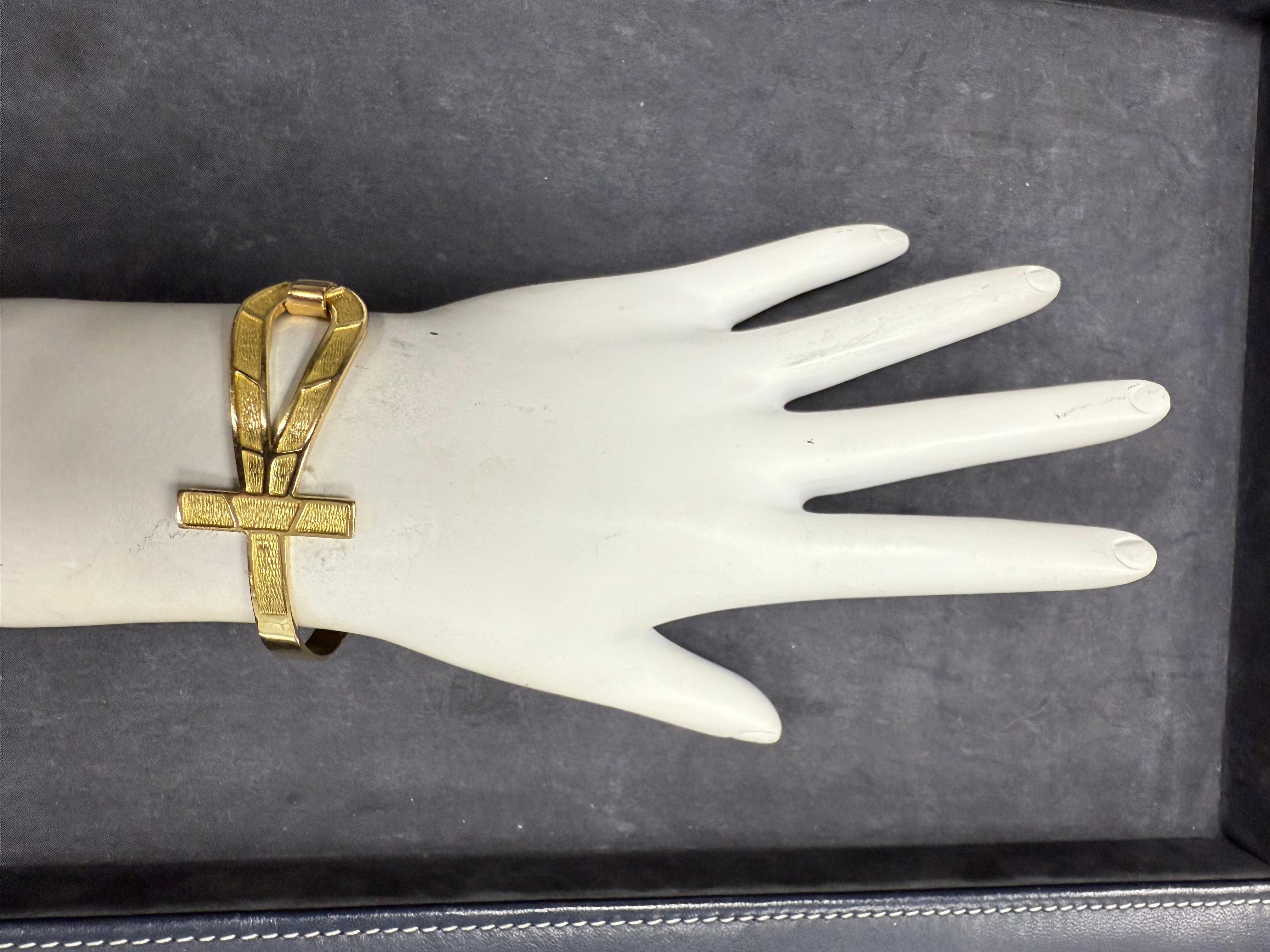 Retro Yellow Gold Egyptian Ankh Bangle Bracelet Circa 1985