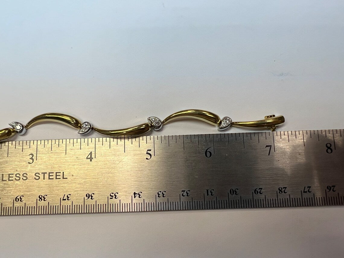 Retro Gold & Platinum 0.45 Carat Natural Colorless Diamond Bracelet Circa 1960