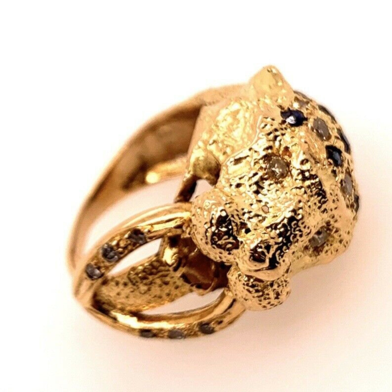 Retro Gold Lion Ring APX .60 Carat Natural Diamond Sapphire Gem Stone Circa 1960