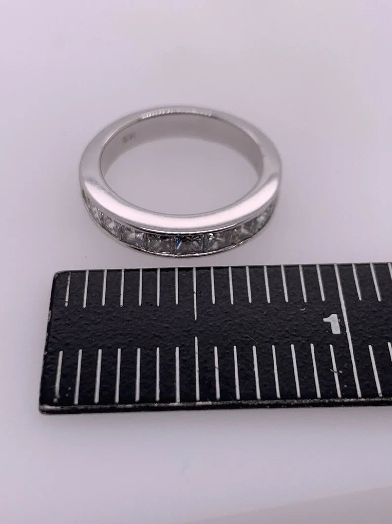 Modern Gold Ring 1.90 Carat Princess Natural Colorless Diamond Engagement Band