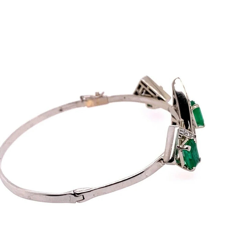 Art Deco Gold Bracelet 5.50 Carat Appx Natural Baguette Diamond & Green Emerald