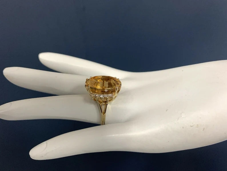 16.9 Carat Retro Gold Cocktail Ring Natural Diamond & Citrine Quartz Circa 1970