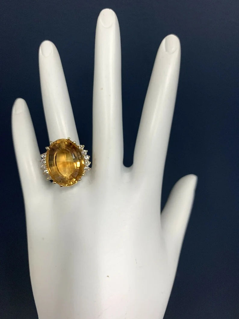 16.9 Carat Retro Gold Cocktail Ring Natural Diamond & Citrine Quartz Circa 1970