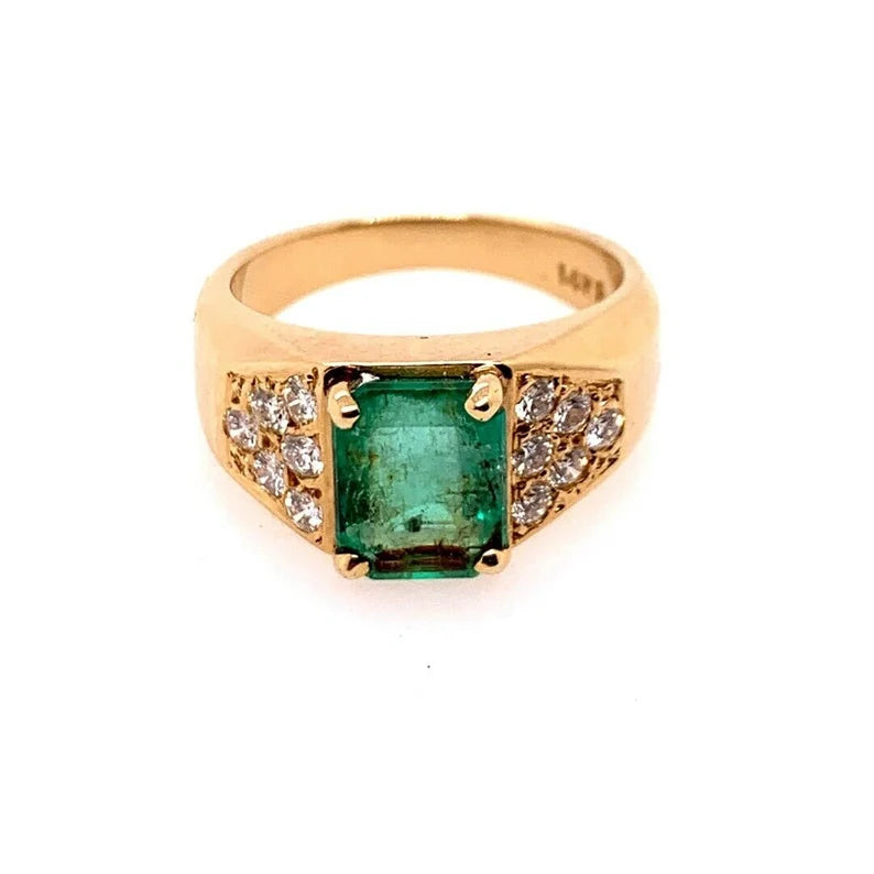 Retro Gold 2.30 Carat Cocktail Ring Natural Emerald Gem & Diamond Circa 1960