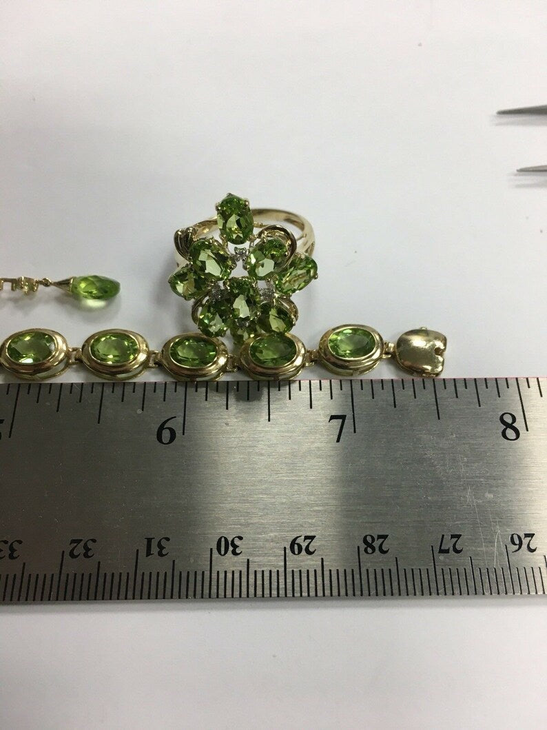 Modern 14k Gold SET 36 Carat Natural Peridot & Diamond Estate Gem Stone 1980
