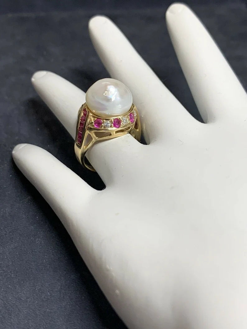 Retro Gold Cocktail Ring 1.4 Carat Natural Ruby, Diamond & 12mm Pearl Circa 1950