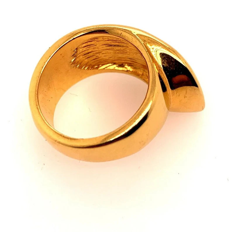 Retro Gold Ring 1 Carat Natural Deep Blue Sapphire Trillion Gem Stone Circa 1960