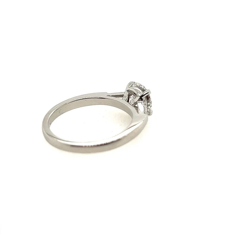 GIA Certified 1.10 Carat Natural Round Diamond E  VS1 XXX Plat Engagement Ring