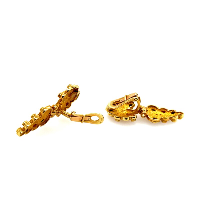 Retro Gold Full Set 9.40 Carat Natural Multi Color Gemstone & Diamond Circa 1980