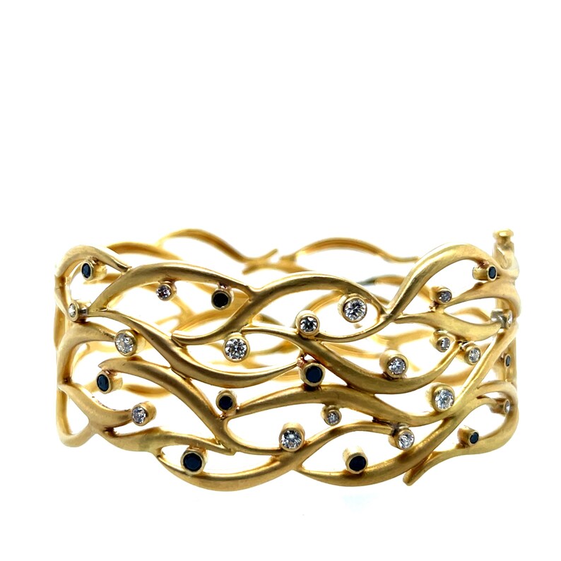 Ladies Modern Gold 1 Carat Natural Colorless and Black Diamond Cuff Bangle