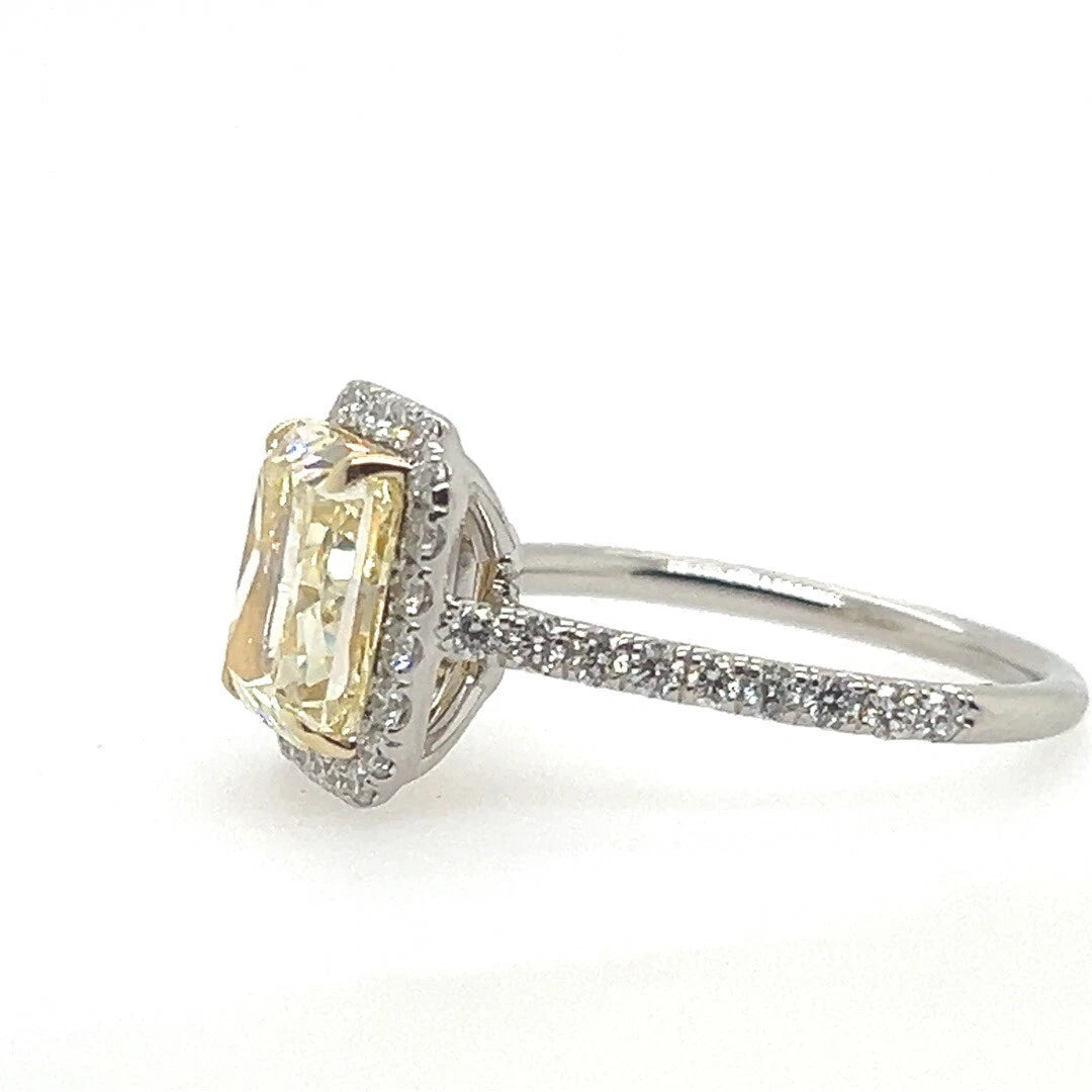 GIA Certified 3.61 Carat Natural YZ Light Yellow VS2 Diamond Plt Engagement Ring
