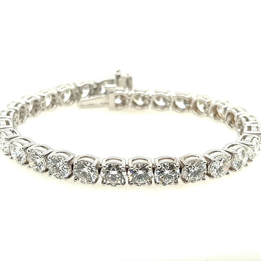 GIA Certified 21.22 carat Natural Round Brilliant E-F Diamond Tennis Bracelet