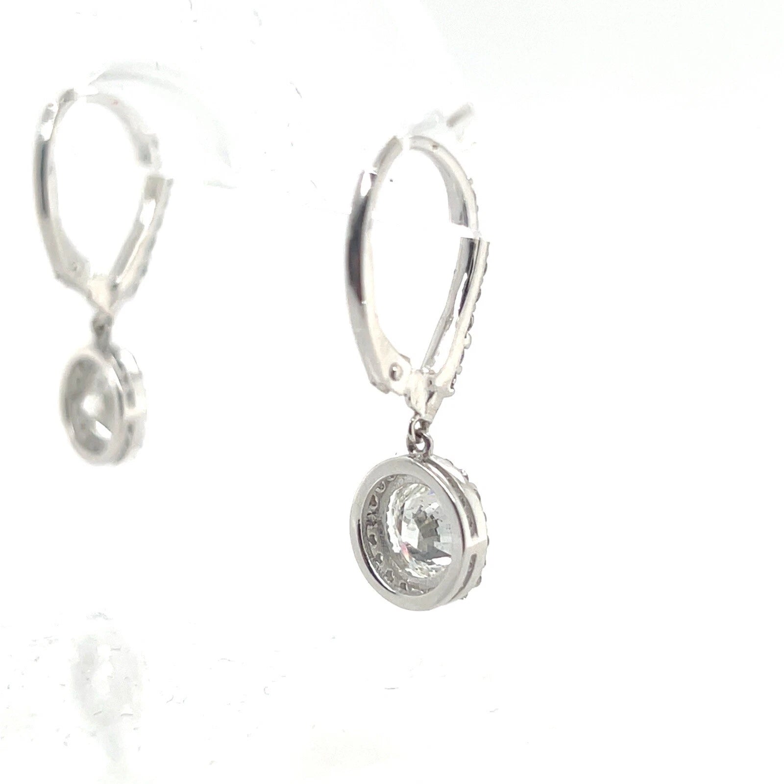 Modern Gold 2.7 Carat EGL USA Certified Natural Round Colorless Diamond Earrings