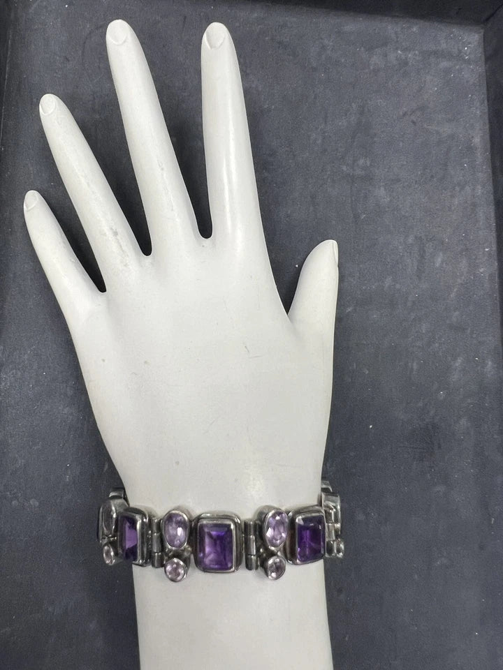 Retro Silver 925 Purple Oval & Emerald Cut Natural Amethyst Bracelet Circa 1960