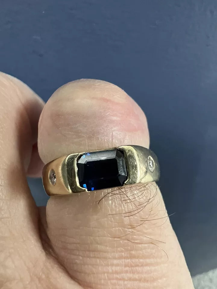 Retro Gold 1.31 Carat Natural Diamond and Blue Sapphire Cocktail Ring Circa 1980