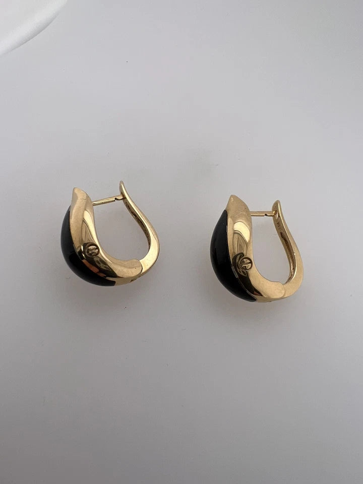 Retro Gold Black Onyx Ladies Huggie Earrings Circa 1960
