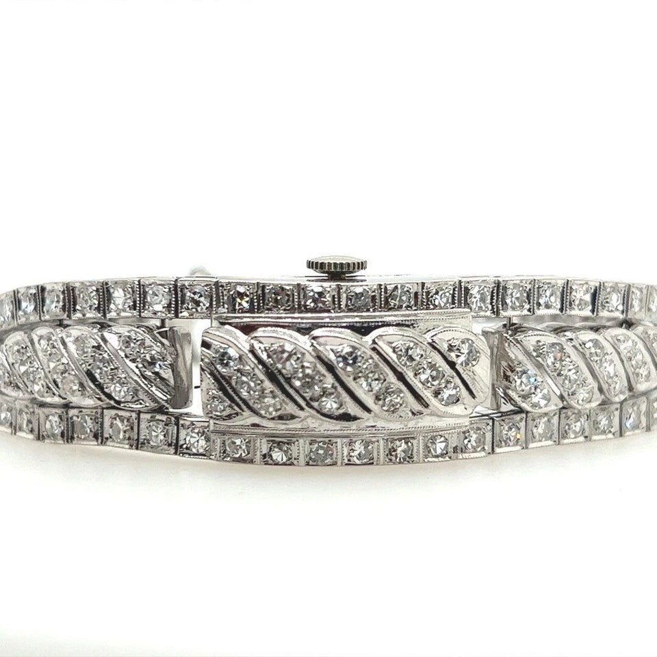 Ladies Retro 3.66 Carat Natural Diamond and Gold Mechanical Watch Circa 1940
