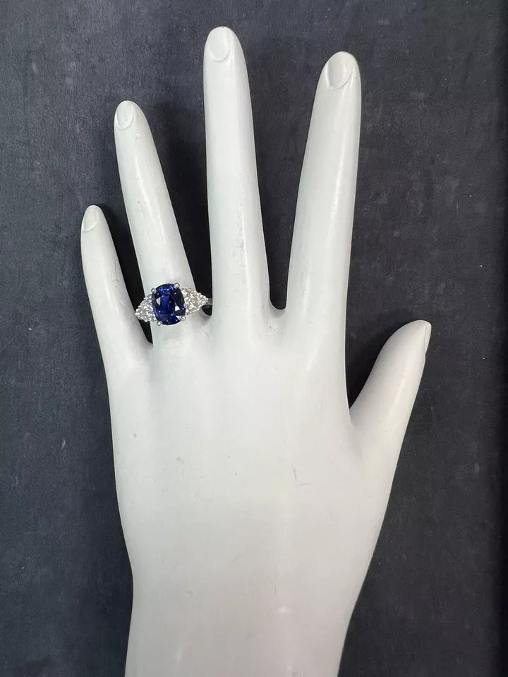 Modern Platinum 3.46 Carat Natural Royal Blue Sapphire & Diamond Engagement Ring