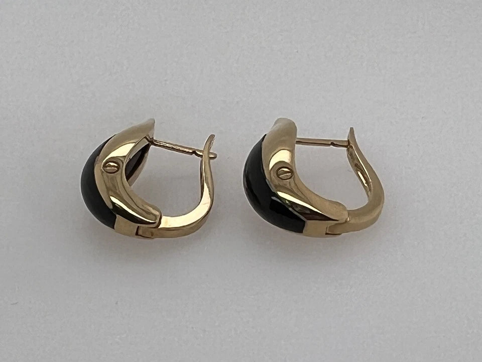 Retro Gold Black Onyx Ladies Huggie Earrings Circa 1960