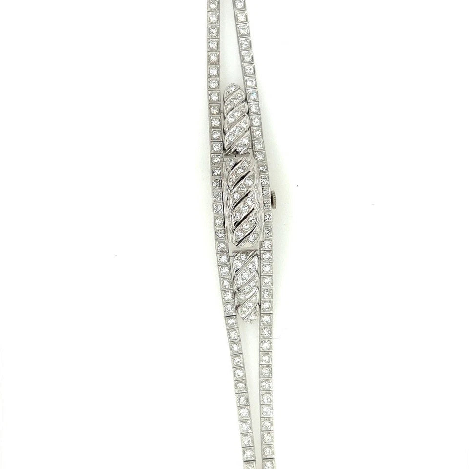 Ladies Retro 3.66 Carat Natural Diamond and Gold Mechanical Watch Circa 1940