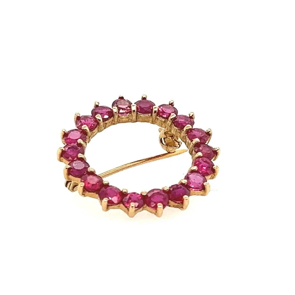 Retro Gold 4 Carat Natural Red Ruby Gemstone Circular Brooche Pin, Circa 1970